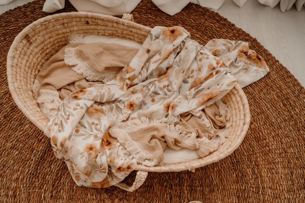 Kuschelwelten Muslin Swaddle "Vintage Flowers"